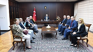 İyi Parti Çayırova, Vali Aksoy'a gitti