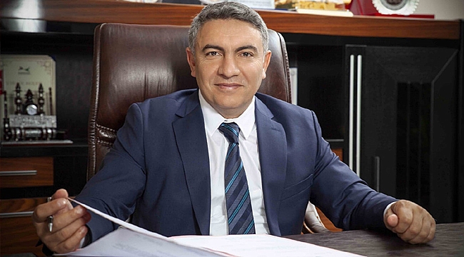 "Öğretmenler, toplumların mimarlarıdır"