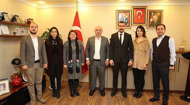 Bıyık, Elgin ve yönetimini ağırladı