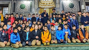 Dumlupınarlı öğrenciler sabah namazına gitti