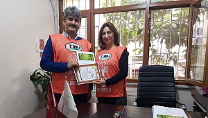 En çok okuyan öğretmen Yücel Boru'dan