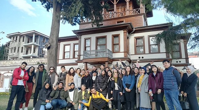 Erasmus öğrencileri Kocaeli'ni tanıdı