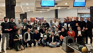Gazeteciler bowling turnuvasıyla stres attı
