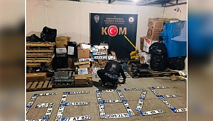 Gebze polisi plaka yazdırdı