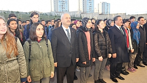 Gebze protokolü öğrencilerle buluştu