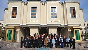 Kadın bürokratlardan şiddete tepki