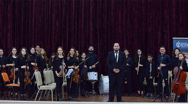 Oda Orkestrası konsere hazırlanıyor