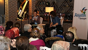 Okuma tiyatrosu keyfinin yaşı yok