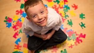 Otizmli bireyler, duyguları rehberlikle öğrenebiliyor