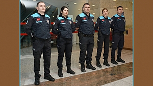 Pasaport Polislerinin üniformaları değişti