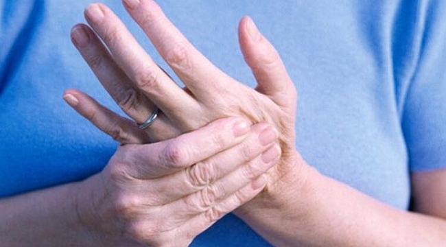 Romatoid Artit kadınlarda daha sık görülüyor