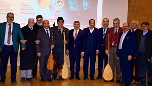 Şairler şiirleriyle, Ozanlar sazlarıyla coştu