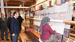 Vali Aksoy’dan Hereke Halı Fabrikası’na ziyaret