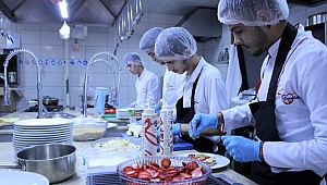 Beyaz Kalpler’den iyilik tatlısı