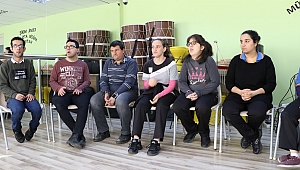 İletişim becerileri müzikle gelişiyor