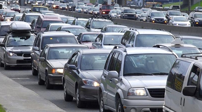 Kocaeli'de 398 bin 926 araç trafiğe kayıtlı