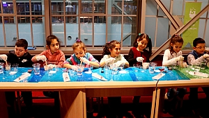 Minikler sömestr boyunca akademide eğlendi