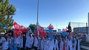 Sendikaya üye oldular, işten atıldılar