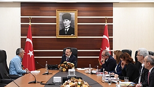 Vali Aksoy, halkı birebir dinliyor