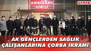 AK Gençlerden sağlık çalışanlarına çorba ikramı