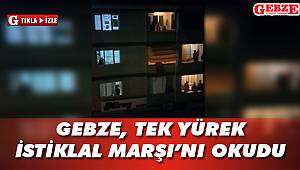 Balkonlar İstiklal Marşı ile yankılandı