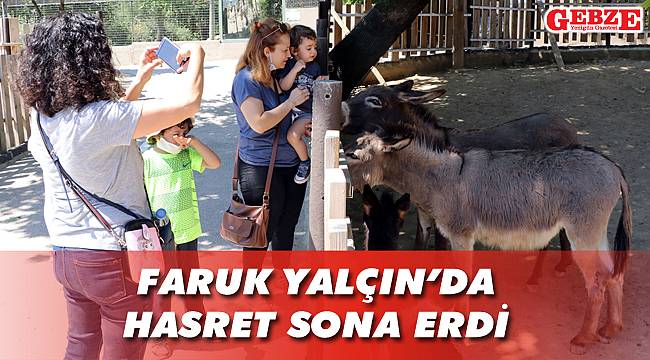 O hayvanat bahçesi kapılarını açtı