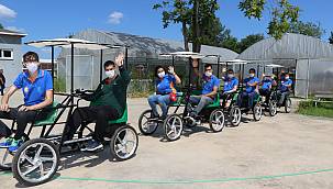 Özel öğrencilerin pedal kardeşliği