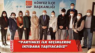 CHP'de yeni üyelere rozetleri Tarhan'dan