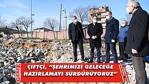 Çiftçi ve ekibinden Şekerpınar'da inceleme