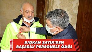 Şayir, temizlik personelini altınla ödüllendirdi