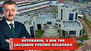 Büyükakın, bayram öncesi personeli sevindirdi