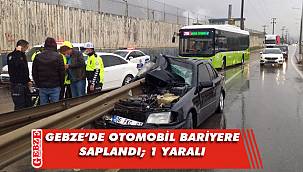 Gebze'de otomobil bariyere saplandı