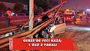 Gebze'de otomobil bariyerlere girdi