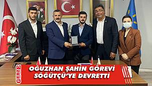 İYİ Gençlik Gebze'de bayrak değişimi