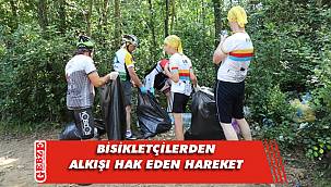Festivale katılan bisikletçiler çöp topladı