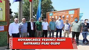 Kovanağzı Plajı’nda Mavi Bayrak dalgalanmaya başladı