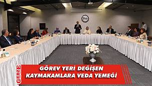 Vali Yavuz’dan kaymakamlara veda yemeği