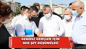 Büyükakın, Gebze'deki Beyaz Kalpler merkezini inceledi