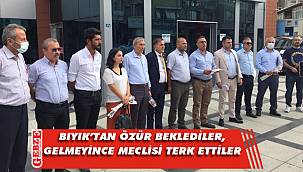 CHP Darıca meclisi terk etti