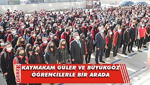 Gebze’de bayrak töreni geleneği sürüyor