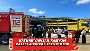 Gebze'de kaynak yapılan kamyon kasası alev aldı