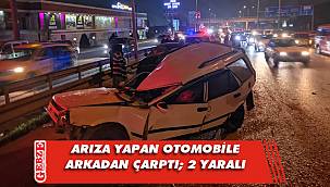 Gebze'de bir otomobil, arıza yapan araca çarptı