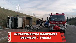  Gebze'de hurda yüklü kamyonet devrildi