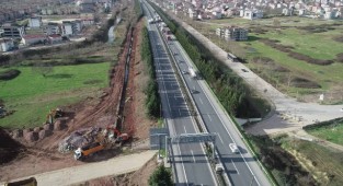 Bağlantı yoluna ilk kazma vuruldu