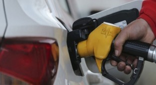 Motorine bir zam daha yolda