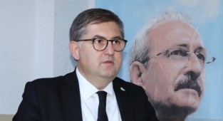 Yıldızlı, Mumcu ve Okkan'ı andı