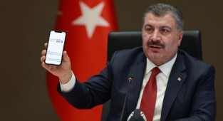 Bakan Koca: Uzaktan sağlık hizmeti başlıyor
