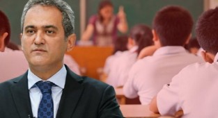 Bakan Özer duyurdu: Yarıyıl tatili uzayacak mı?