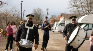 Bandoculardan, kamp alanına büyük sürpriz