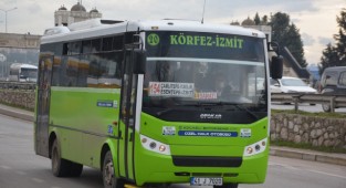 Bindikleri otobüsten inemeyen yolcular mağdur